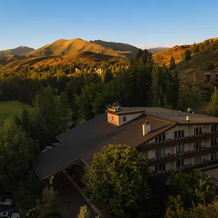 Knob Hill Inn